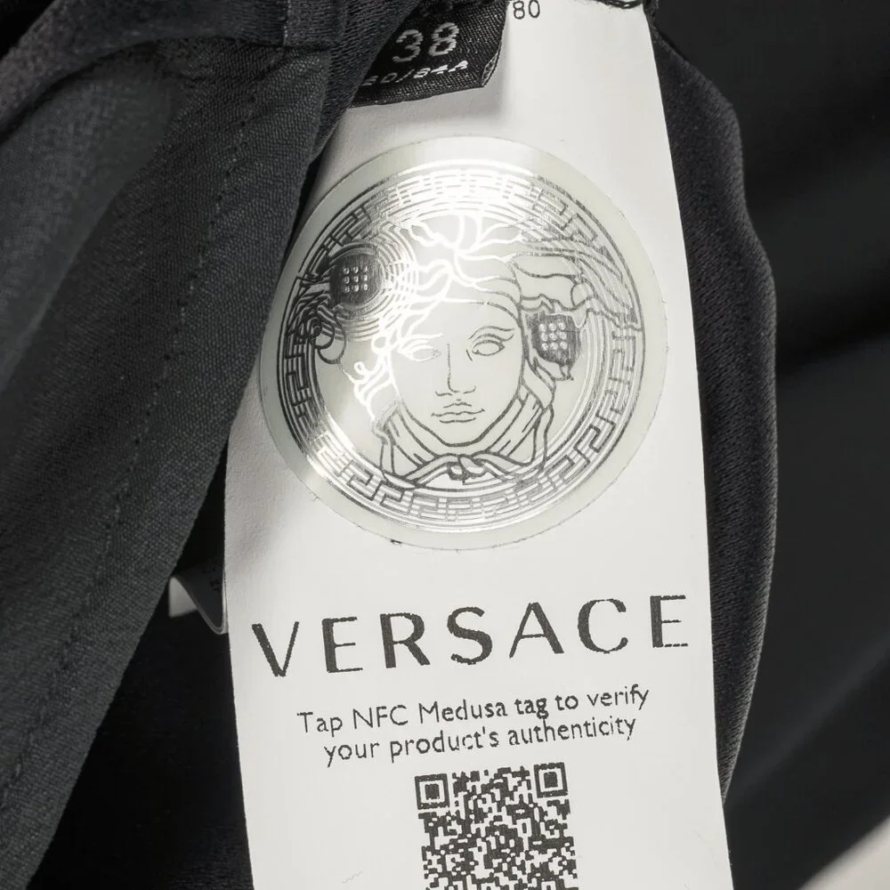 Versace PF20 Black Envers Satin Safety-Pin Short Dress - Picture 11 of 13